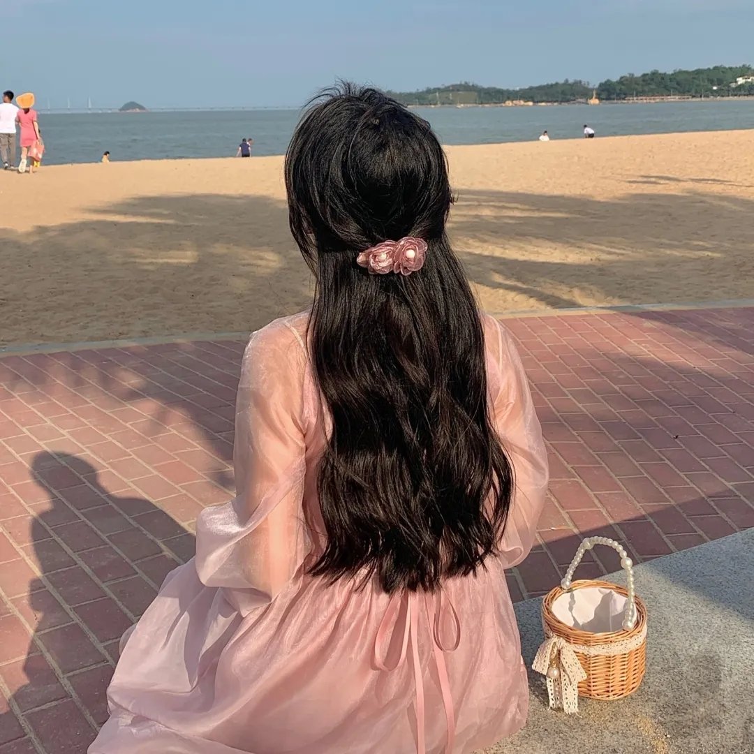 驱魔修女:蛊毒